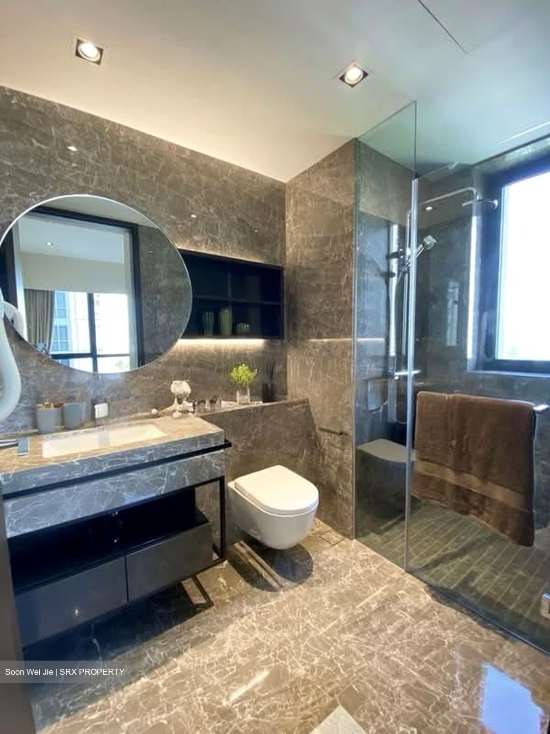 Amber 45 (D15), Apartment #605529311